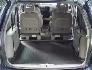 Лоток багажного/грузового отсека CARBOX купить